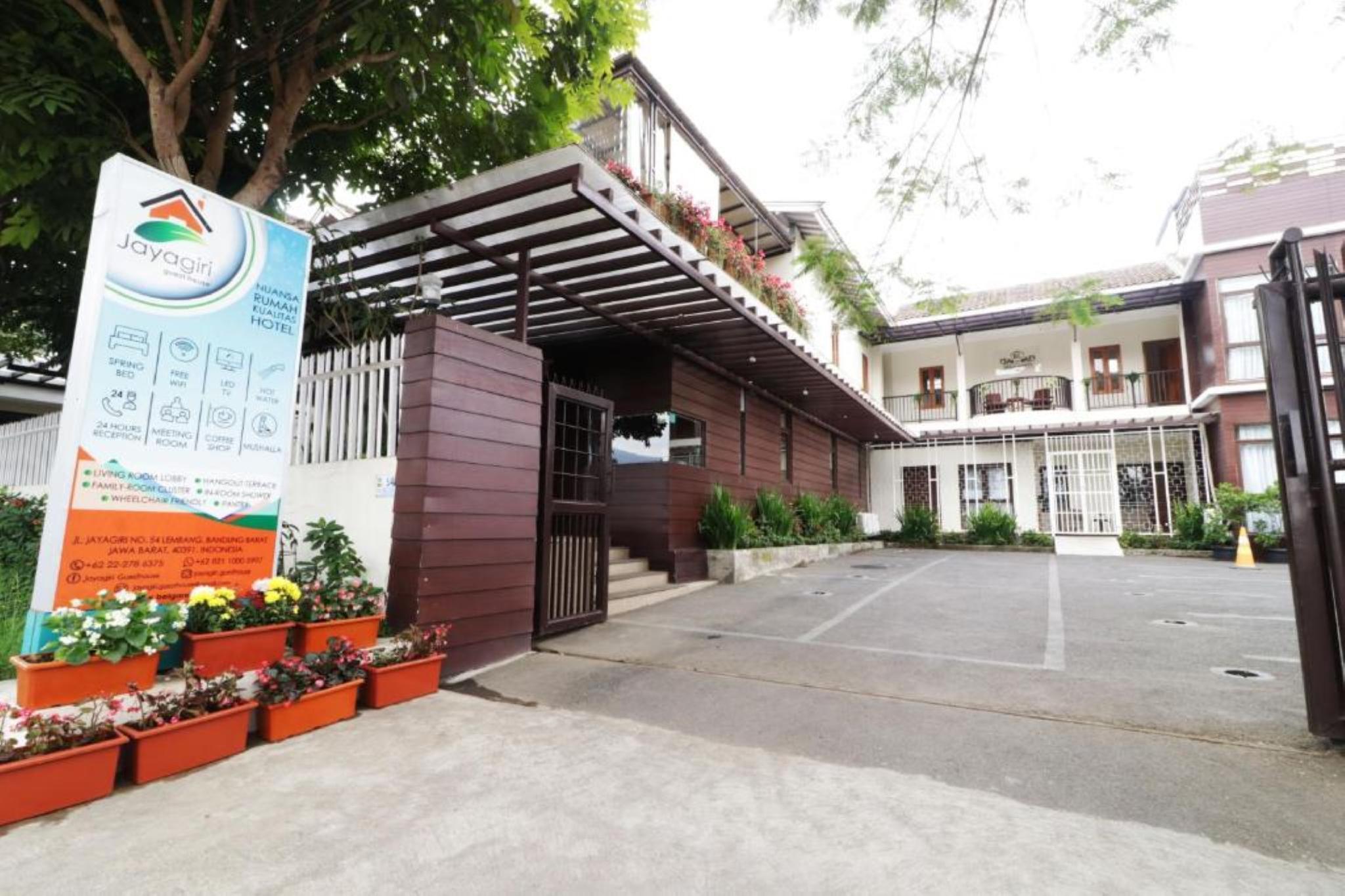 Jayagiri Guesthouse By Belgareti Lembang Exterior photo