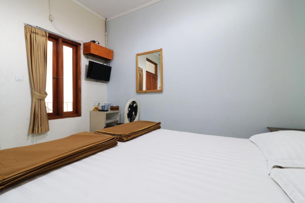 Jayagiri Guesthouse By Belgareti Lembang Exterior photo
