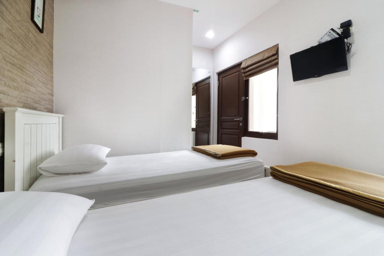 Jayagiri Guesthouse By Belgareti Lembang Exterior photo